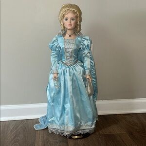 Danbury Mint Cinderella Porcelain Doll